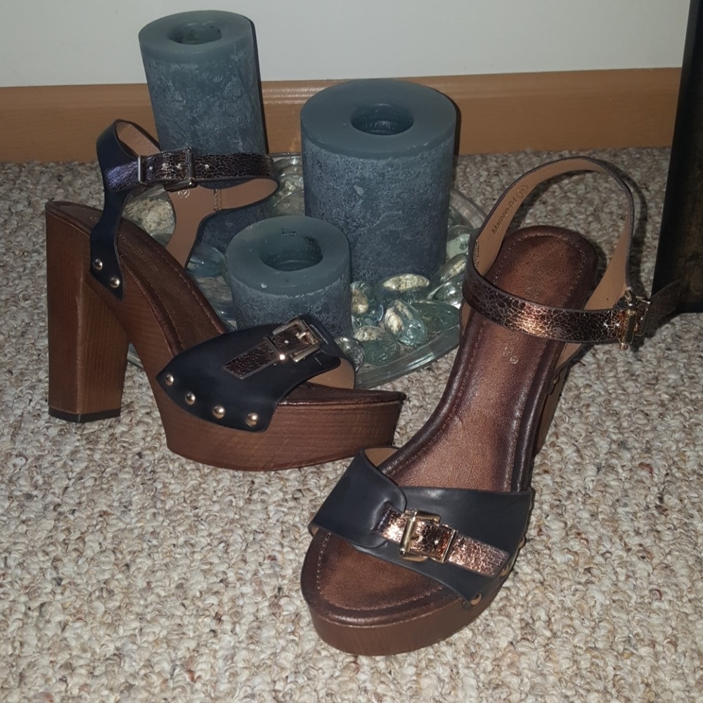 Wooden metallic buckles Nature Breeze sandals